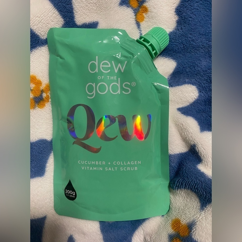 BRAND new Dew of the Gods Salt Scrub